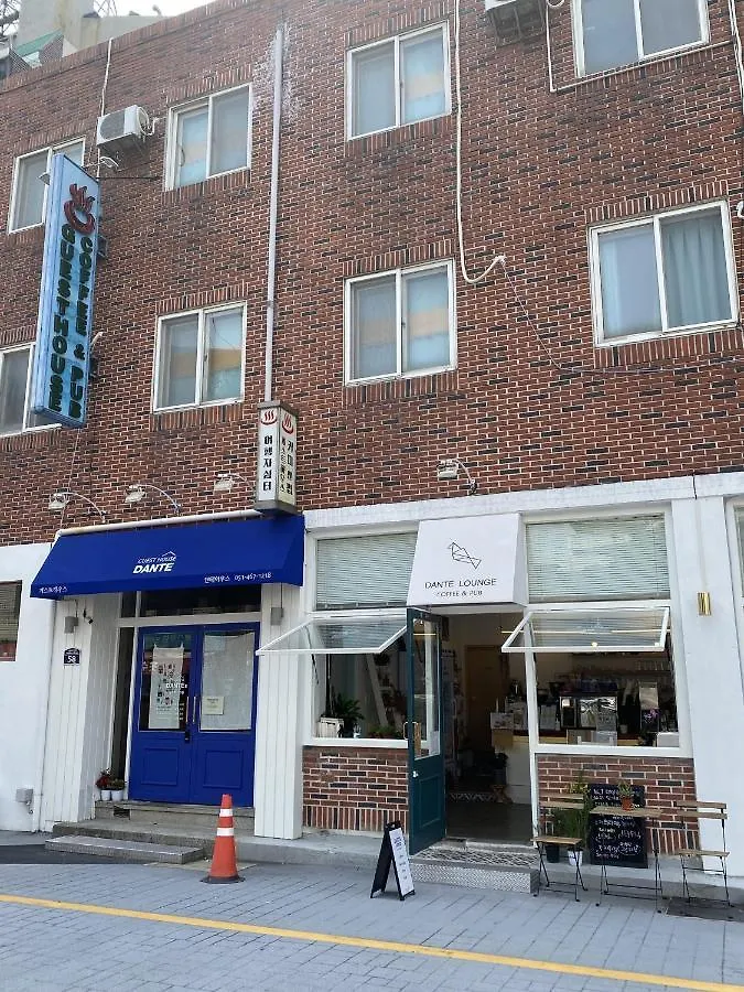 ** Guest house Dante House Hotel Busan South Korea
