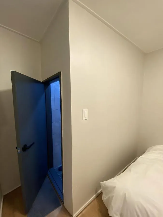 Dante House Hotel Busan 2*,